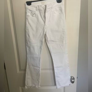 Mother Insider step crop fray jeans in white, size 26